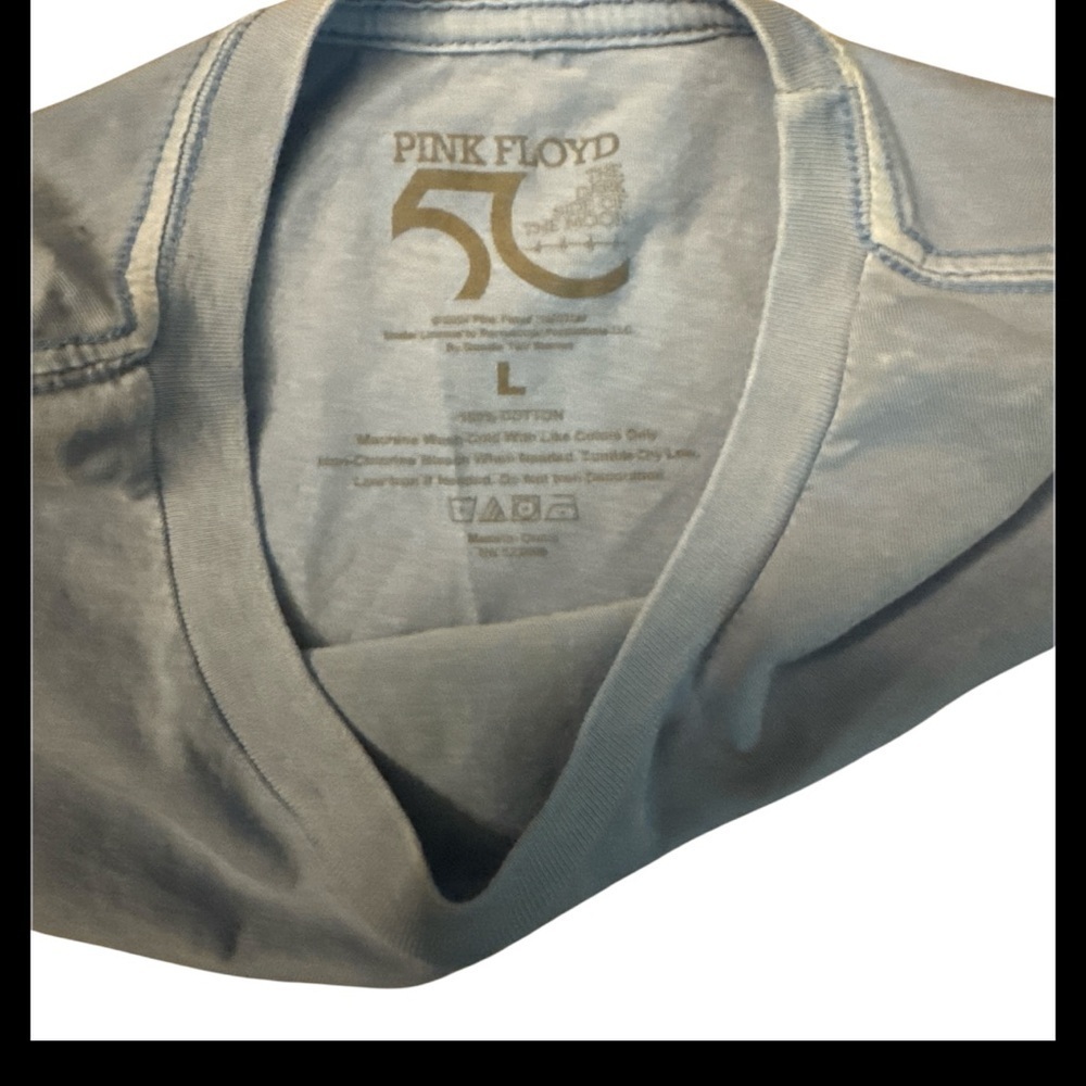 Pink Floyd Light Blue Graphic Tee - Picture 8 of 8